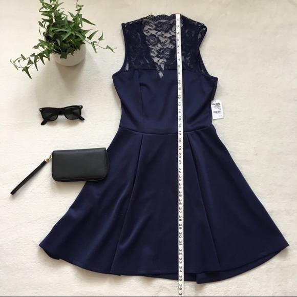 Lace Shoulder Dress in Navy - Picture 2 of 4